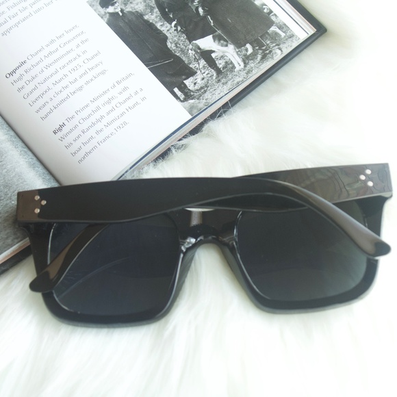 Oversized Square Sunglasses - Picture 2 of 2